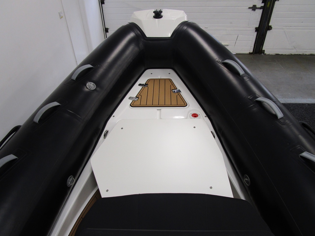 N570 sundeck fitted